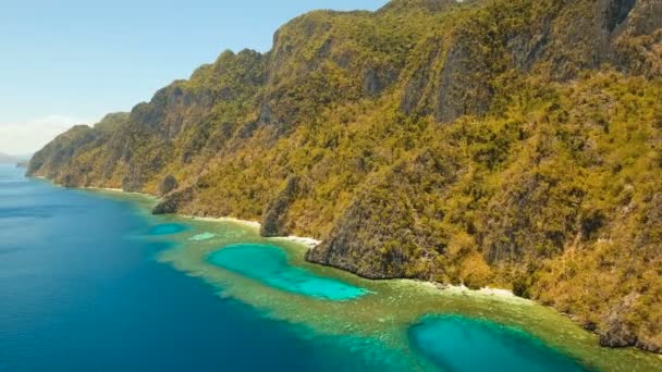 Aerial view tropical lagoon,sea, beach. Tropical island. Busuanga, Palawan, Philippines. — Stock Video