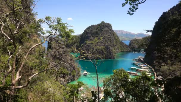 美丽的泻湖卡烟甘湖，菲律宾、 科伦、 巴拉望岛. — 图库视频影像