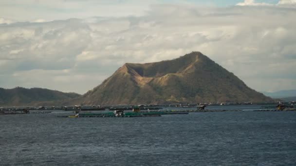 Taal vulkan, Tagaytay, Filippinerna. — Stockvideo