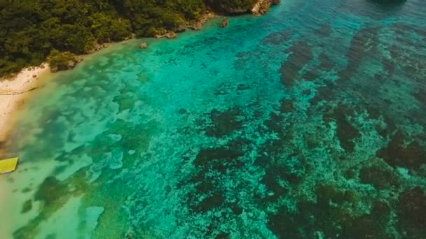 Anteny Zobacz piękne tropikalnej wyspie. Boracay island, Filipiny. — Wideo stockowe