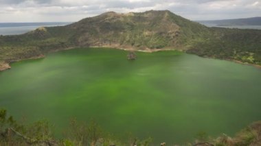 Taal Volkanı, Tagaytay, Filipinler.