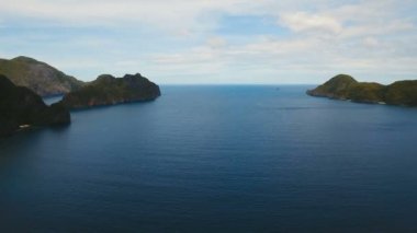 Tropik adalar, havadan görünümü. El Nido