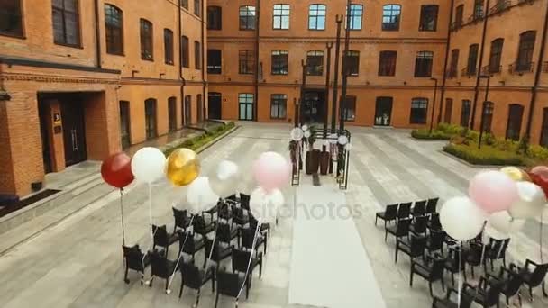 Wedding ceremony arch. — Stock Video