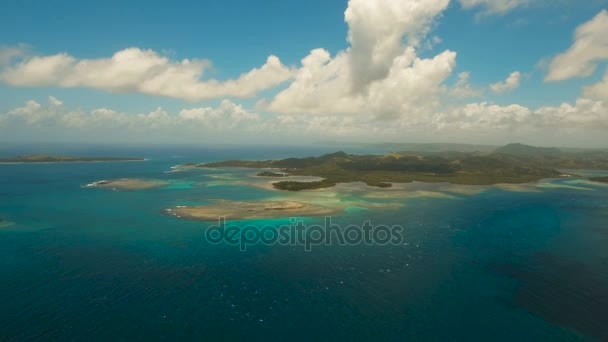 Aerial view tropical lagoon,sea, beach. Tropical island. Siargao, Philippines. — Stock Video