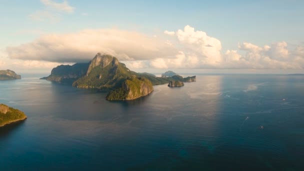 The beautiful bay aerial view. Tropical islands. — Stock Video