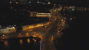 Gece şehir aydınlatma ile