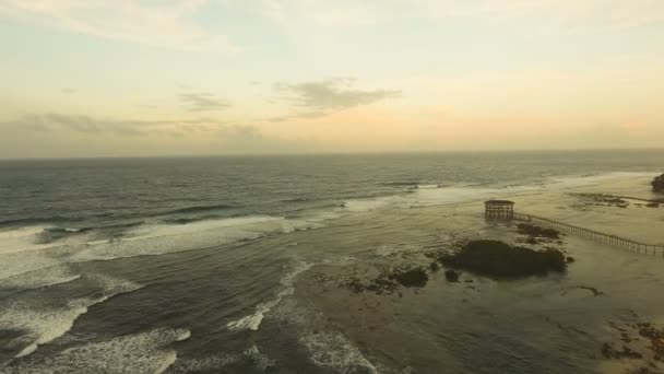 Nuage Neuf points de surf vue aérienne. Siargao, Philippines. Nuage 9 . — Video