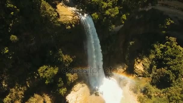 Bela cachoeira tropical. Filipinas Ilha do Bohol . — Vídeo de Stock