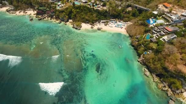 Вид с воздуха красивый пляж, Бали . — стоковое видео