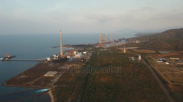 Centrale elettrica. Jawa, Grati Centrale CCGT Indonesia — Video Stock