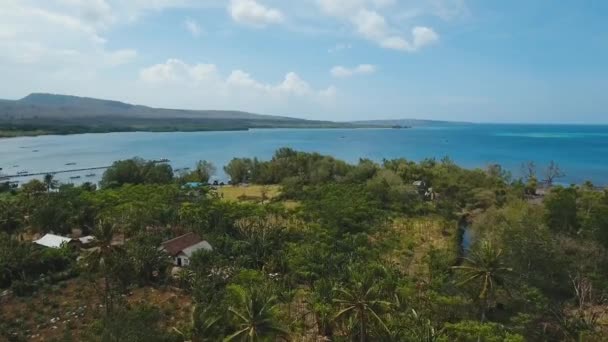 Costa del mar en Bali . — Vídeo de stock