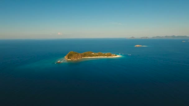 Εναέρια προβολή όμορφο Θαλασσογραφία. Busuanga, Παλαουάν, Φιλιππίνες. — Αρχείο Βίντεο