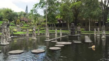 Bali 'deki Tirta Gangga. Hindu tapınağı.