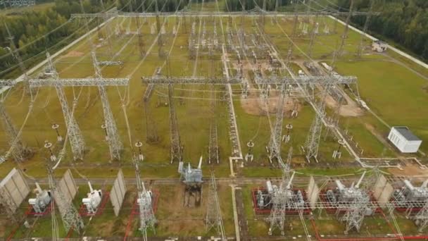 Sous-station électrique, centrale électrique. Vue aérienne — Video