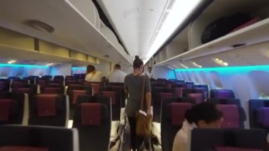 iç yolcu uçak.
