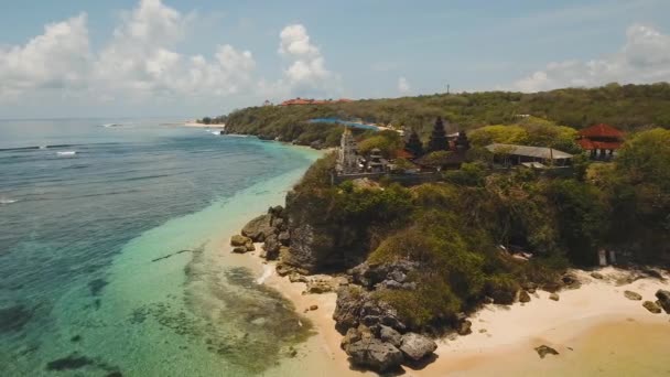 Tempio indù sull'isola di Bali, Indonesia . — Video Stock