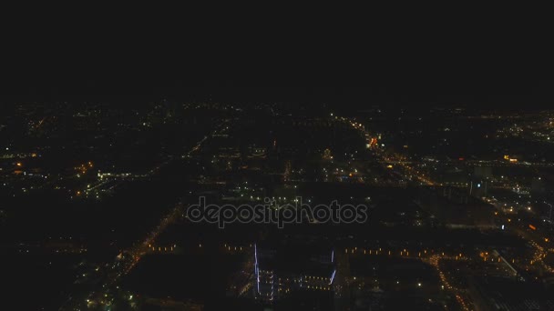 Luftstadt mit Wolkenkratzern und Gebäuden bei Nacht. Philippinen, Manila, Makati. — Stockvideo