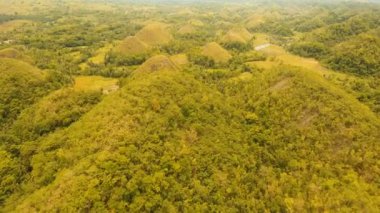 Çikolata Hills Bohol, Filipinler, anteni otellerini göster.