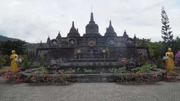 Templo budista na ilha de Bali — Fotografia de Stock