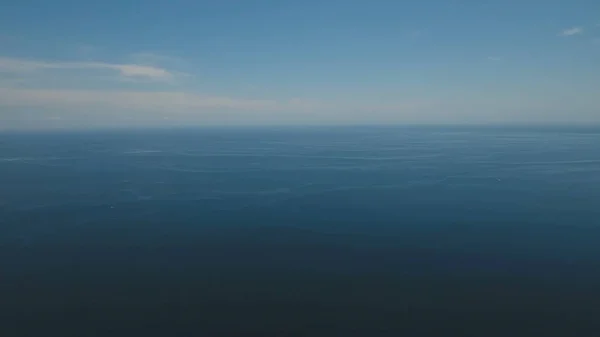 Vue aérienne de la surface de l'eau.. — Photo
