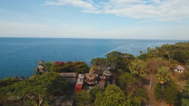 Templo hindú en la isla Bali, Indonesia . — Vídeo de stock