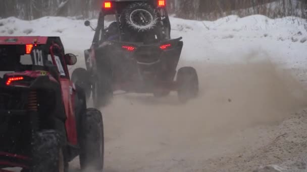 Curse ATV în sezonul de iarnă. Competiție sportivă 27 ianuarie 2018 . — Videoclip de stoc