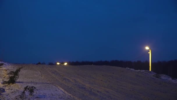 Skoter raser under vintersäsongen. Mästerskapet på snöskotrar 27 januari 2018 — Stockvideo