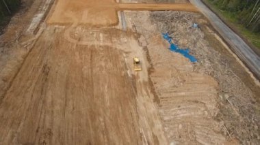 Yeni bir yol inşaatı.