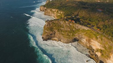 Bali adasındaki Rocky sahili. Hava görünümü.