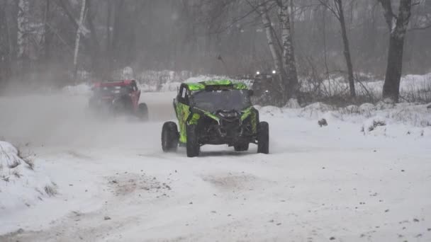 Racing Atv v zimní sezóně. Sportovní soutěž 27 ledna 2018. — Stock video