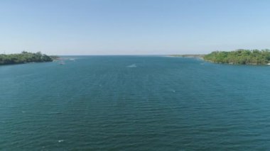 Deniz manzarası, kıyı, gökyüzü.