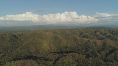 Luzon, Filipinler adada dağ manzarası.