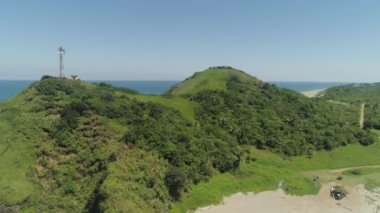 Plaj ve deniz manzaralı bir deniz manzarası. Filipinler, Luzon.