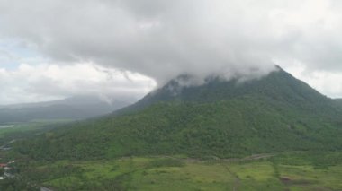 Filipinler 'deki Dağ Bölgesi.