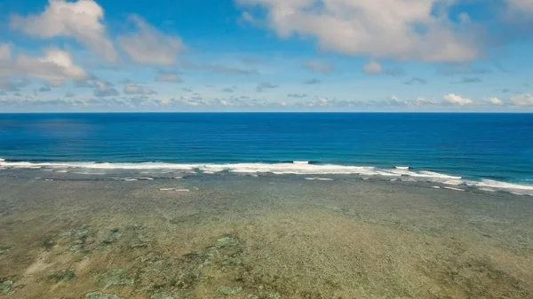 水表面空撮。Siargao 島フィリピン. — ストック写真