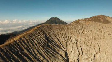Dağ manzarası Jawa Adası, Endonezya.