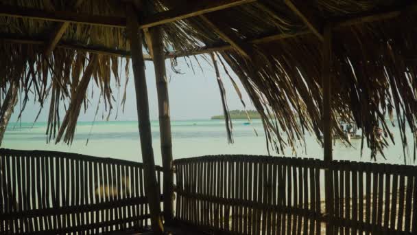 Praia de areia branca. Filipinas. — Vídeo de Stock