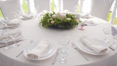 Şenlikli bir tablo hizmet.