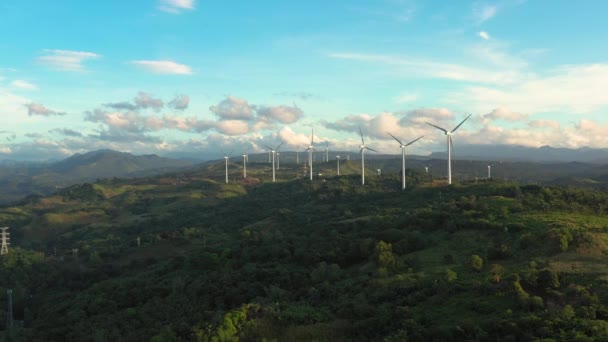 Windmolenpark. Filippijnen, Luzon — Stockvideo
