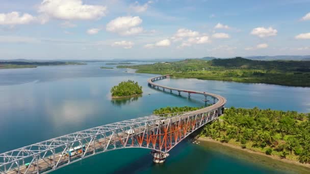 Panorámica del Puente de San Juanico, el puente más largo de Filipinas . — Vídeo de stock