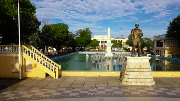 Το τοπίο της πόλης σε ηλιόλουστο καιρό. Vigan, Ilocos Sur, Φιλιππίνες. — Αρχείο Βίντεο