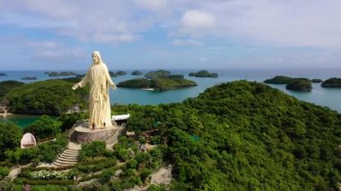 Yüz Ada Ulusal Parkı, Pangasinan, Filipinler