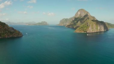 Tropik adaları olan deniz burnu El Nido, Palawan, Filipinler