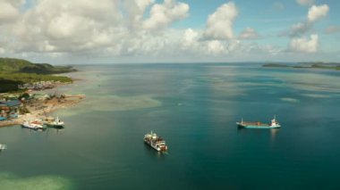 Dapa Feribot Terminali. Siargao, Filipinler.