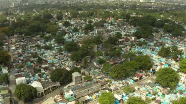 Vista aérea del cementerio de Manila Norte. — Vídeos de Stock