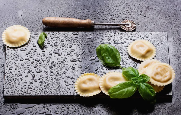 Pastas caseras frescas y Ravioli —  Fotos de Stock