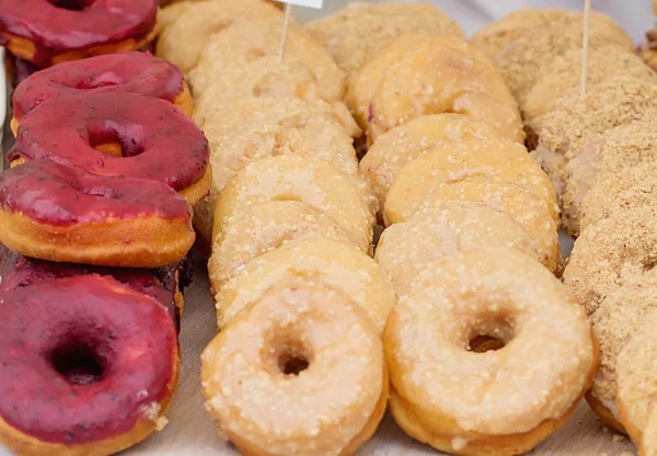 Donuts auf Streetfood — Stockfoto