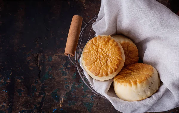 Scones mit Butter und Marmelade — Stockfoto