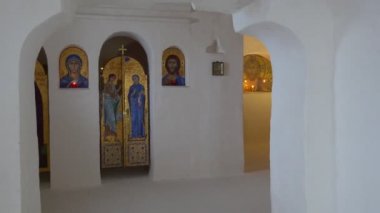 Tebeşir mağara ve dünya ünlü Saint Mary simgesini ve simgesi 