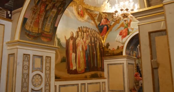 Splendido murale della Cattedrale Patriarcale Riunione nella Grande Chiesa dell'Assunzione della Beata Vergine Maria a Kiev, Ucraina — Video Stock